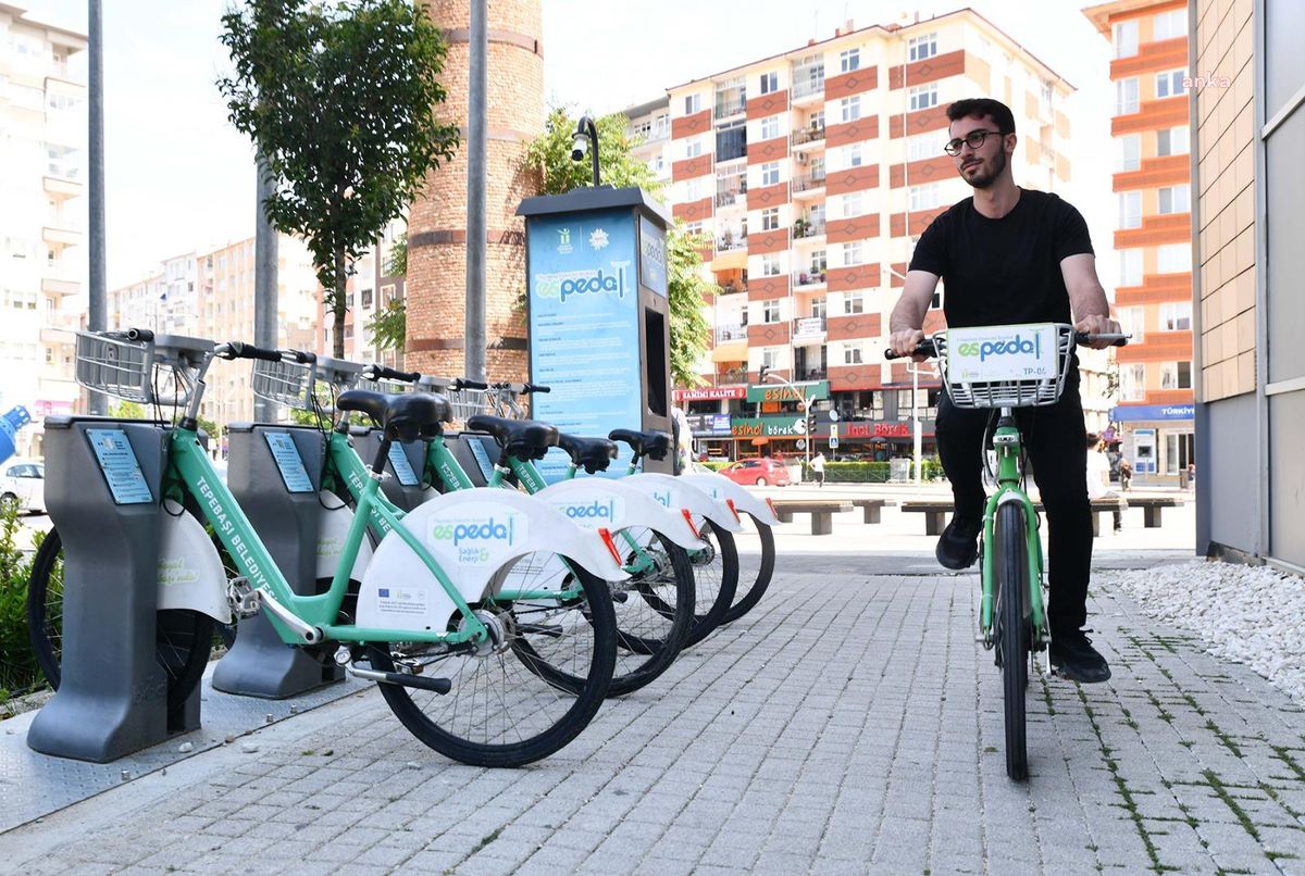 Paylaşımlı Bisiklet Sistemi 30 Bisiklet 4 İstasyon ile Hizmet Veriyor