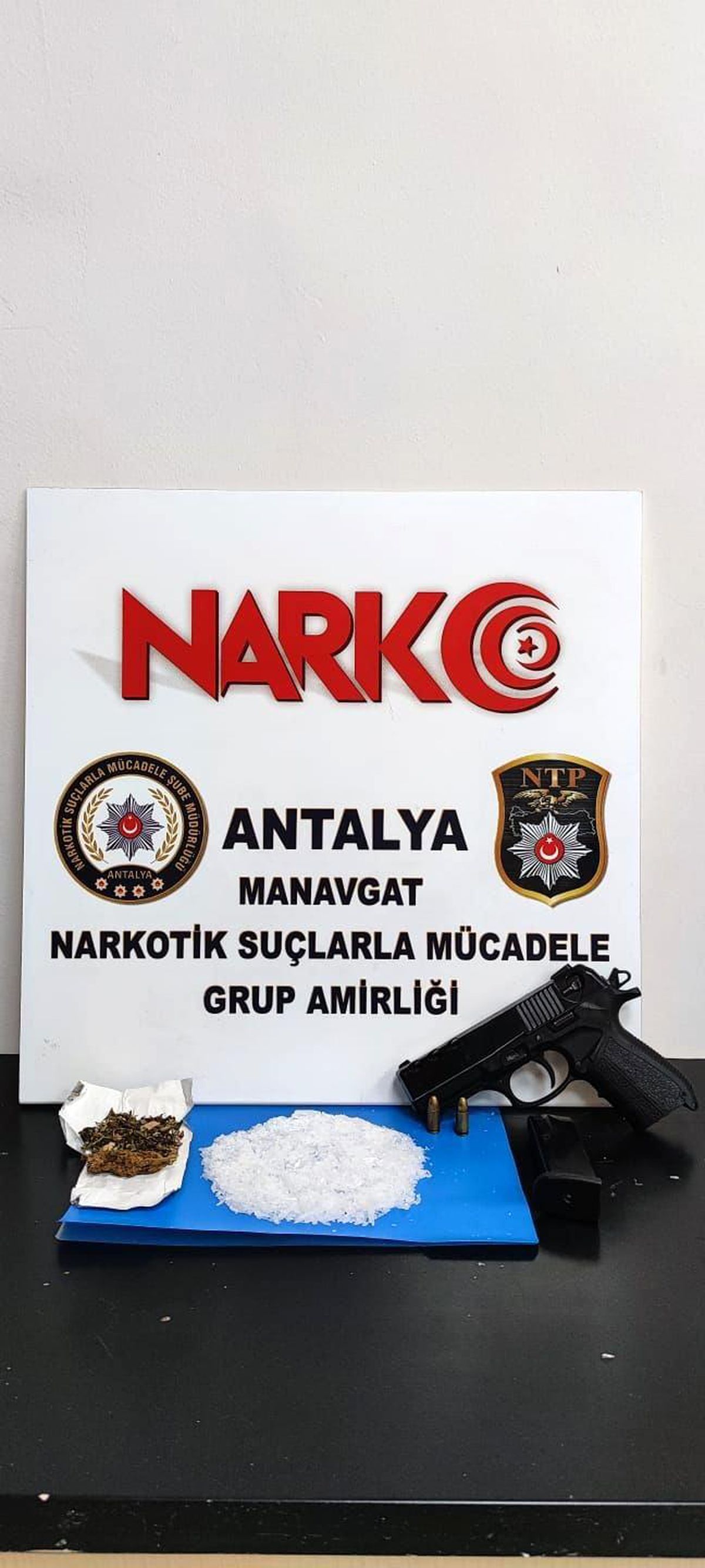 Şortunun cebinde metamfetamin ele geçirildi