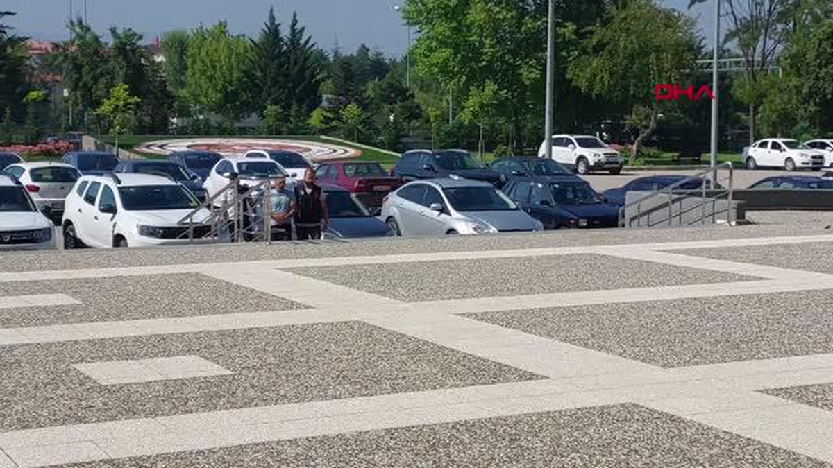 YOLCU OTOBÜSÜNDE BİNLERCE UYUŞTURUCU HAP İLE YAKALANDI