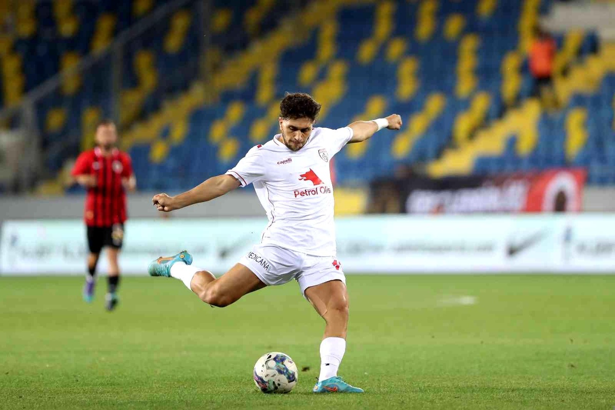 Altınordu ilk galibiyetini almak istiyor