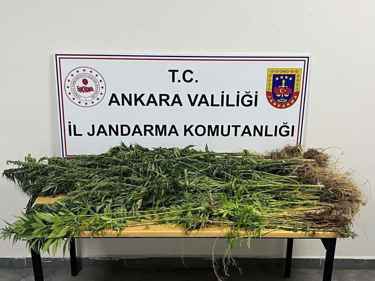 Ankara\'da uyuşturucu operasyonlarında 6 kişi gözaltına alındı