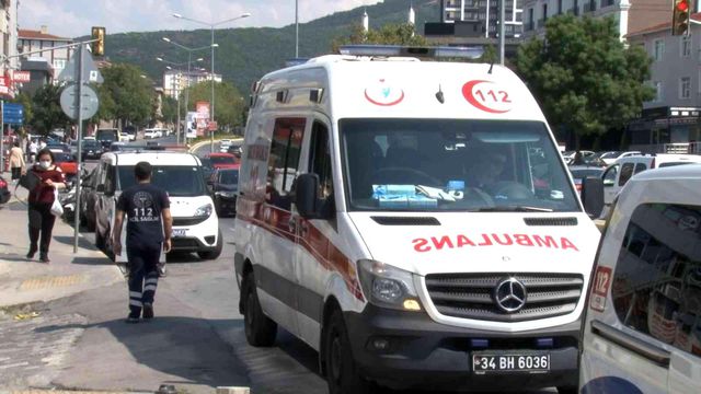 Babasını vurmasının nedeni masaj salonu çıktı! Ataşehir'de polis olan oğlu tarafından kurşun yağmuruna tutuldu Babasını vurmasının nedeni masaj salonu çıktı! Ataşehir'de polis olan oğlu tarafından kurşun yağmuruna tutuldu