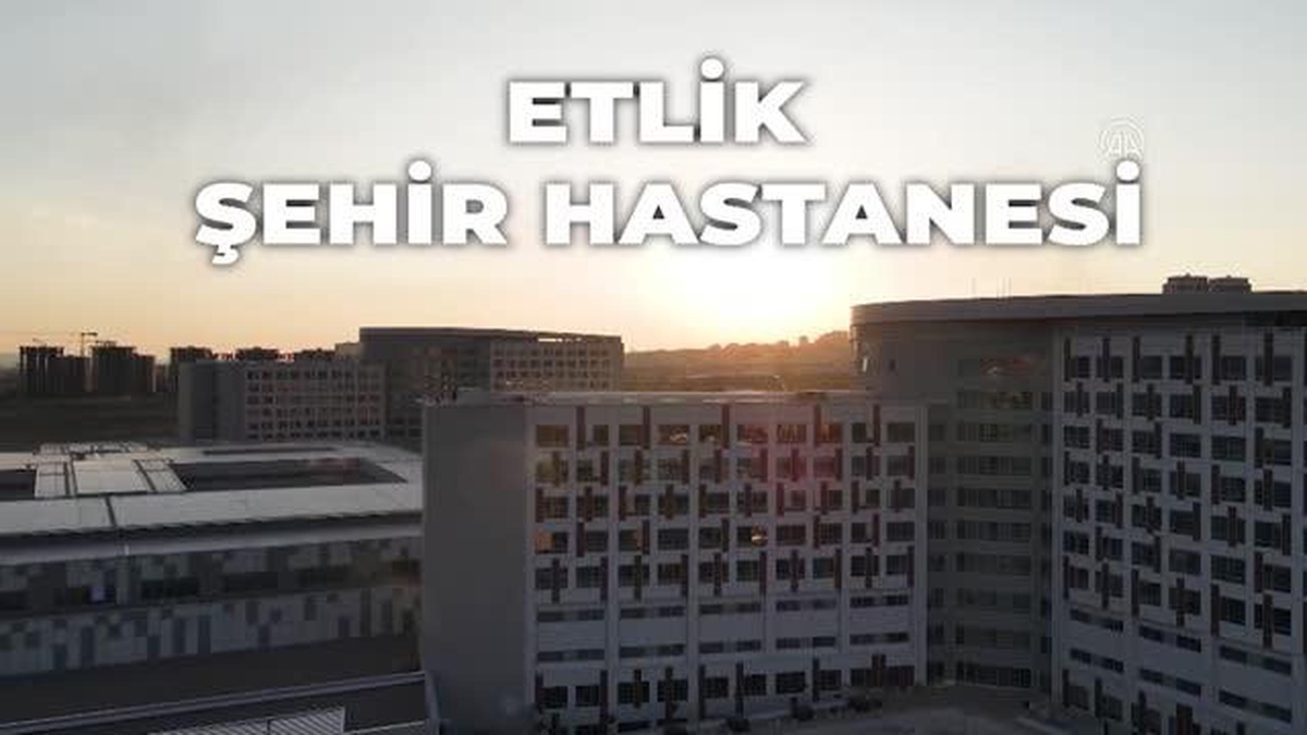 Bakan Koca Etlik Şehir Hastanesindeki son hazırlıkları inceledi