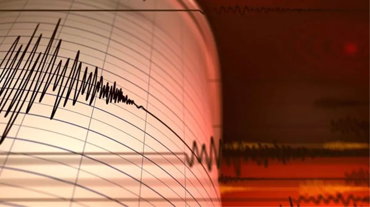 Erzurum\'da deprem! 3.7\'lik sarsıntı vatandaşı korkuttu