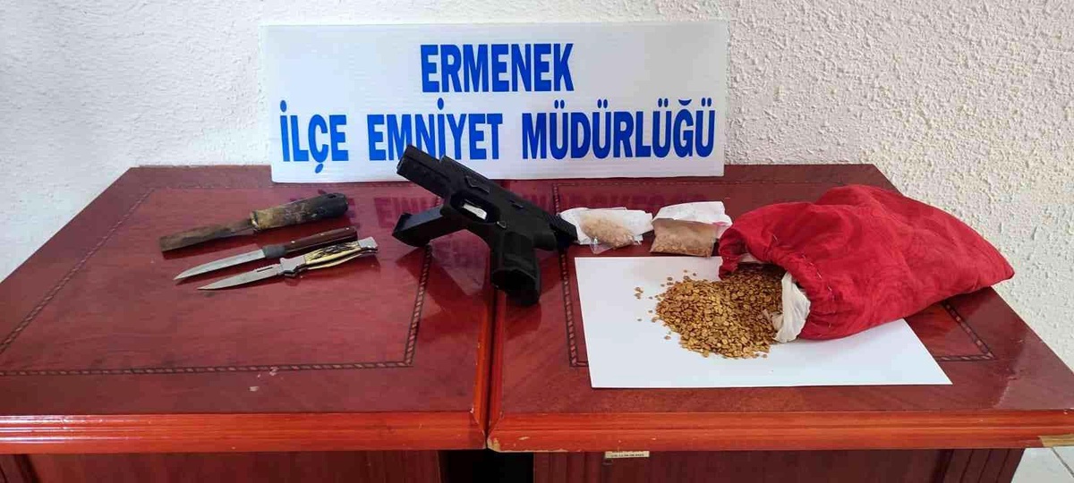 Karaman\'da suçüstü yakalanan hırsızlık şüphelisi tutuklandı