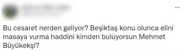 TFF Başkanı Mehmet Büyükekşi'nin basın toplantısında yaptığı hareket ortalığı ayağa kaldırdı TFF Başkanı Mehmet Büyükekşi'nin basın toplantısında yaptığı hareket ortalığı ayağa kaldırdı