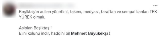 TFF Başkanı Mehmet Büyükekşi'nin basın toplantısında yaptığı hareket ortalığı ayağa kaldırdı TFF Başkanı Mehmet Büyükekşi'nin basın toplantısında yaptığı hareket ortalığı ayağa kaldırdı