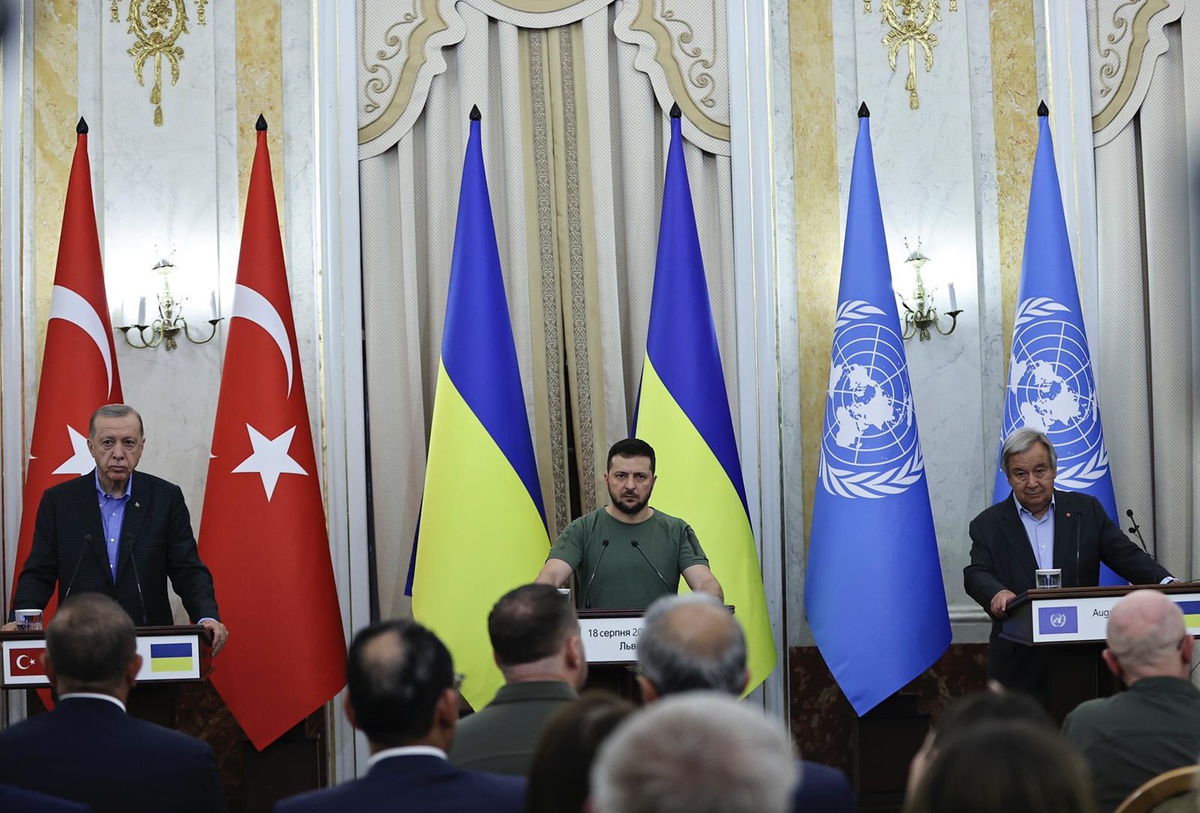 Son dakika haberleri! Türkiye ve Ukrayna savaşın tahrip ettiği altyapının inşası için iş birliği yapacak