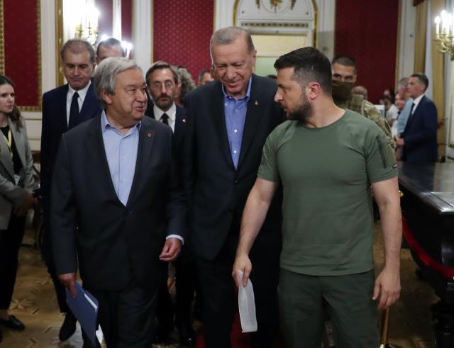 Zelenski, barış müzakerelerinin başlaması için tek bir şart koştu: Rusya, Ukrayna topraklarından çekilmeden mümkün değil Zelenski, barış müzakerelerinin başlaması için tek bir şart koştu: Rusya, Ukrayna topraklarından çekilmeden mümkün değil