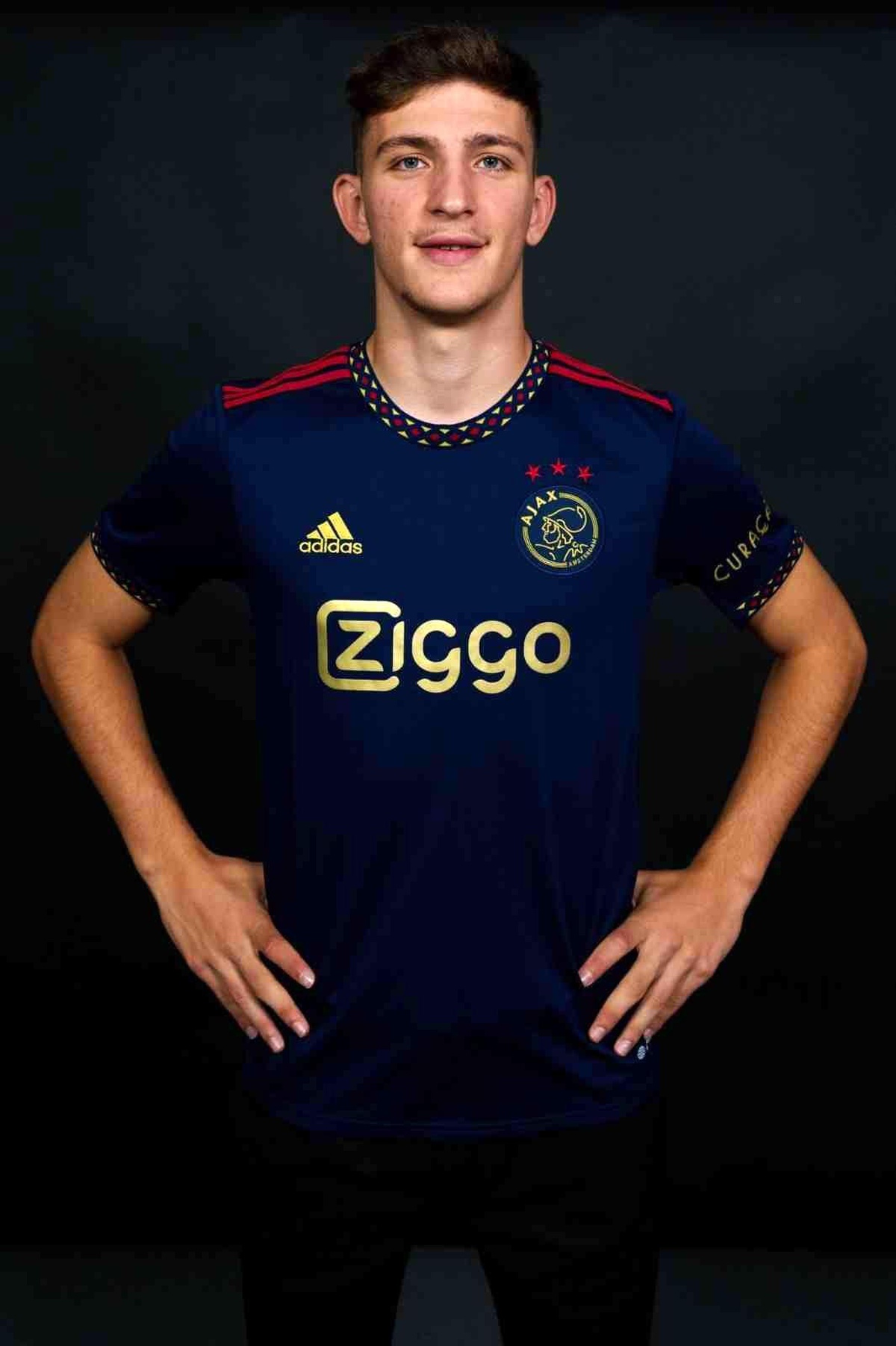 Ahmetcan Kaplan resmen Ajax\'da