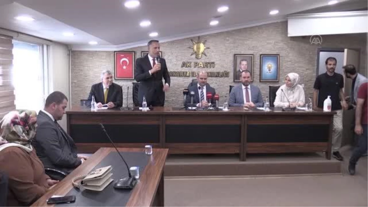 AK Parti Genel Başkan Yardımcısı İleri, Sakarya\'da teşkilat üyeleriyle buluştu Açıklaması
