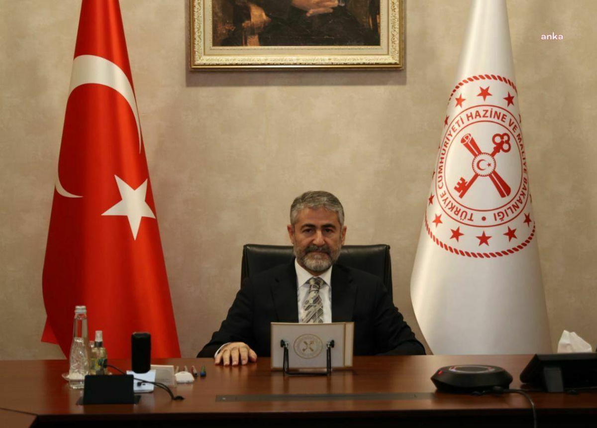 Hazine ve Maliye Bakanı Nebati: "Borsamızın öncülüğünde sermaye piyasalarımız derinleşmeyi sürdürüyor.