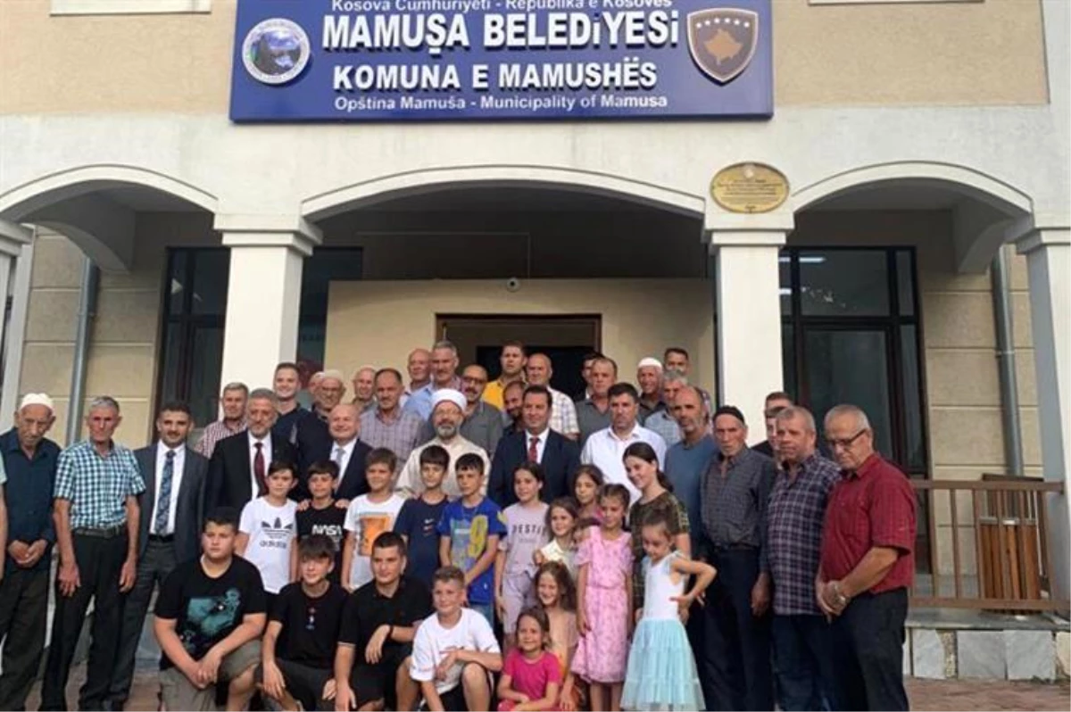 Diyanet İşleri Başkanı Erbaş, Kosova\'daki tek Türk belediyesini ziyaret etti