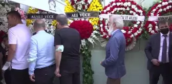 Galatasaray Başkanı Dursun Özbek'in vefat eden annesi Kezban Özbek defnedildi