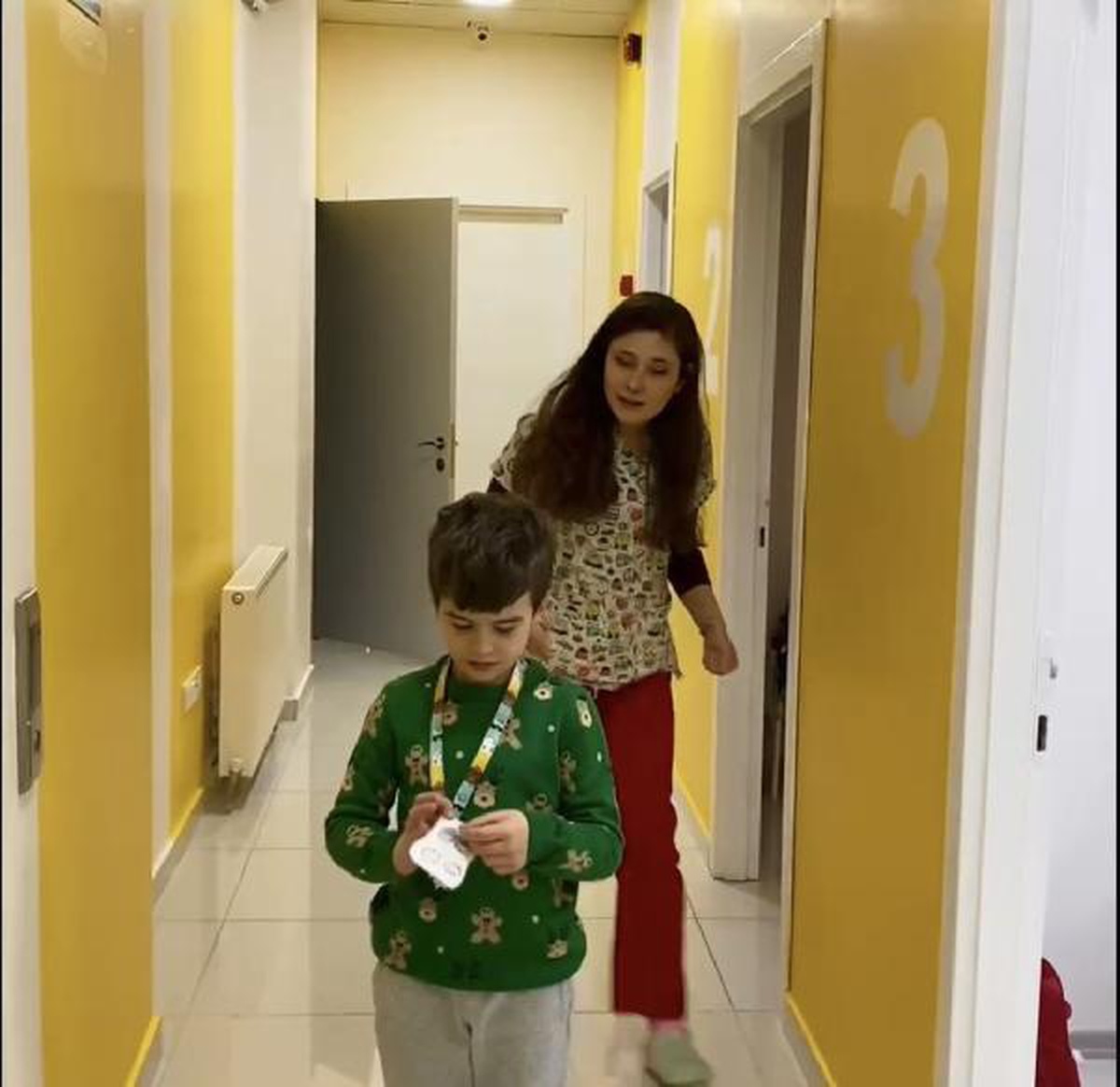 \'Otizmli bireylerin kaçma davranışına karşı güvenlik becerileri programı\'