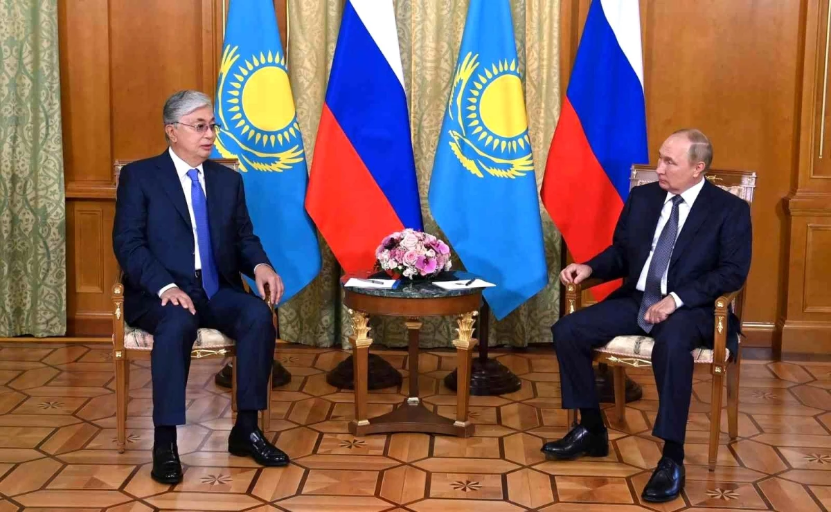 Rusya ve Kazakistan\'dan ortak askeri tatbikat