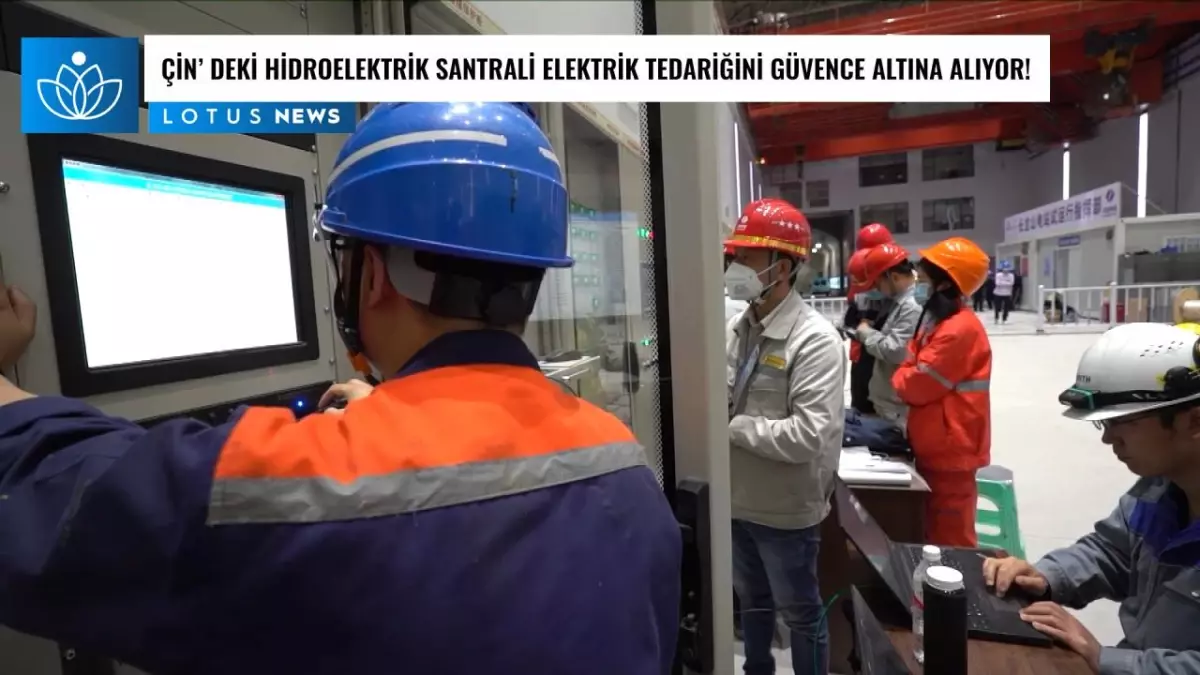 Video: Çin\'in Doğusundaki Hidroelektrik Santrali Yoğun Yaz Sezonunda Elektrik Tedariğini Güvence Altına Alıyor