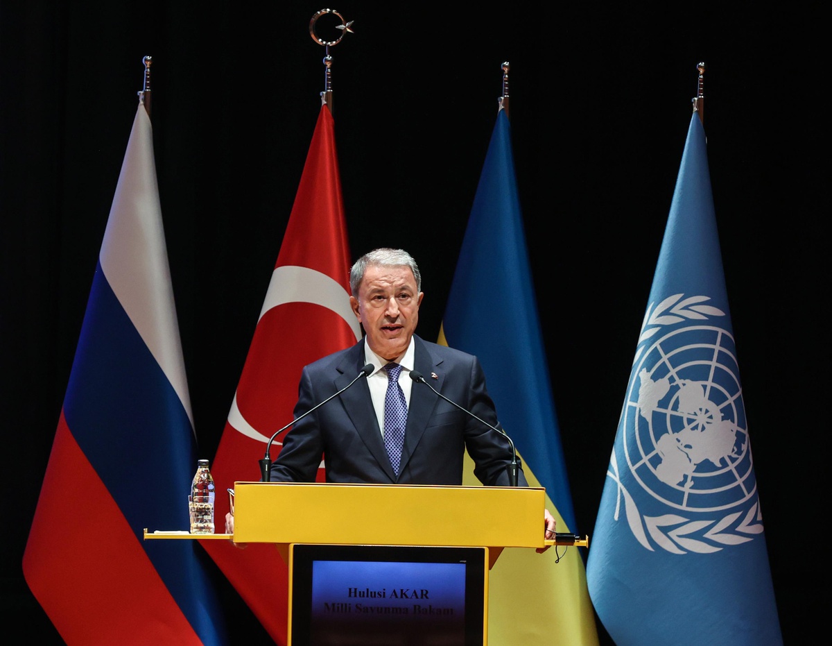 BM Genel Sekreteri Guterres, Bakan Akar\'la ortak basın toplantısında konuştu: (1)