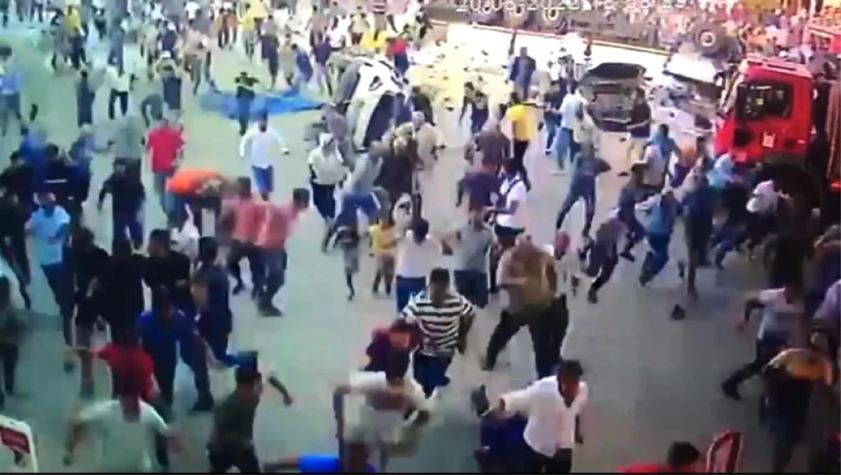 Mardin\'de 8 kişinin öldüğü, 20 kişinin yaralandığı katliam gibi kazanın güvenlik görüntüleri ortaya çıktı