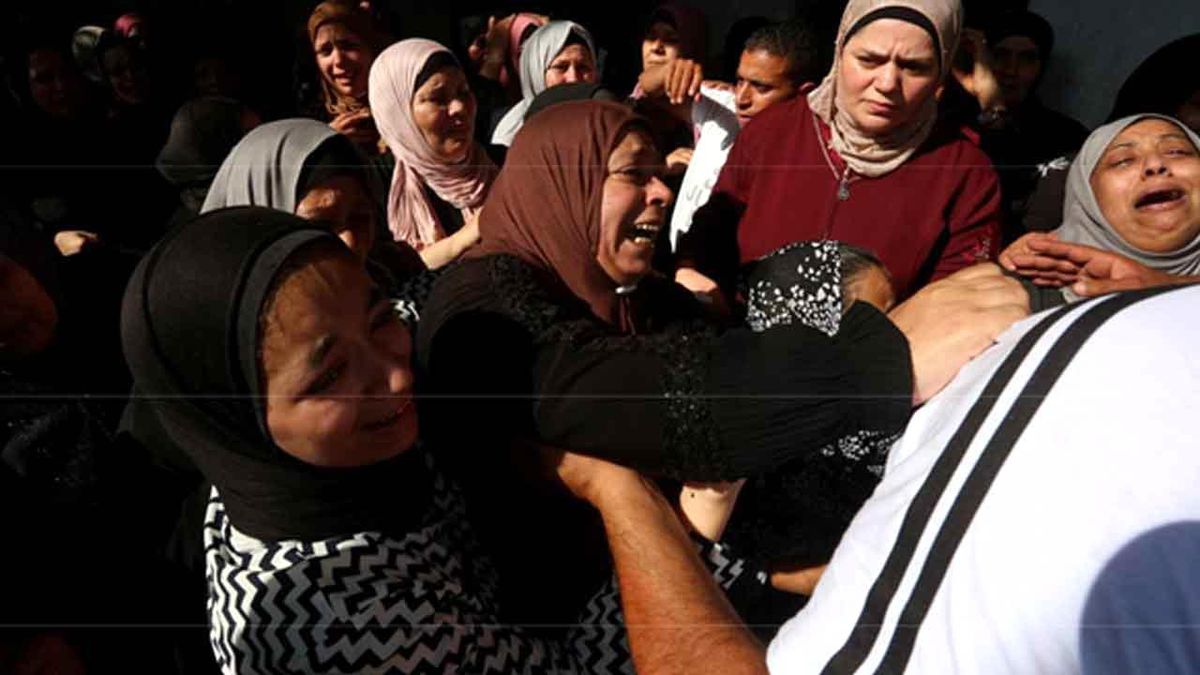 Nablus\'ta İsrail Askerlerince Vurulan Bir Genç Toprağa Verildi