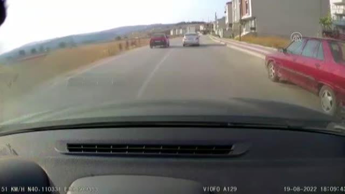 Bursa\'da otomobilin çarptığı 10 yaşındaki bisikletli çocuk yaralandı
