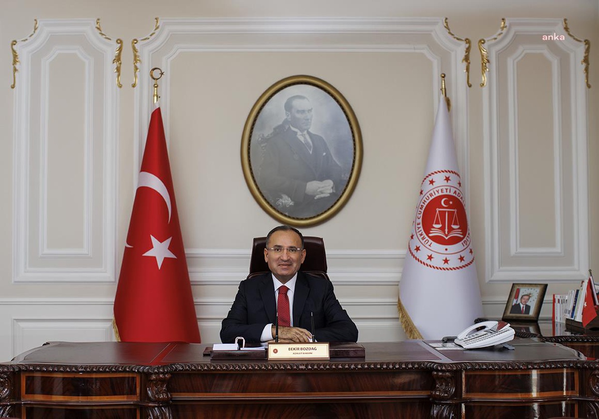 Adalet Bakanı Bozdağ: "Derik Cumhuriyet Başsavcılığı Tarafından Adlî Tahkikat Başlatılmıştır"