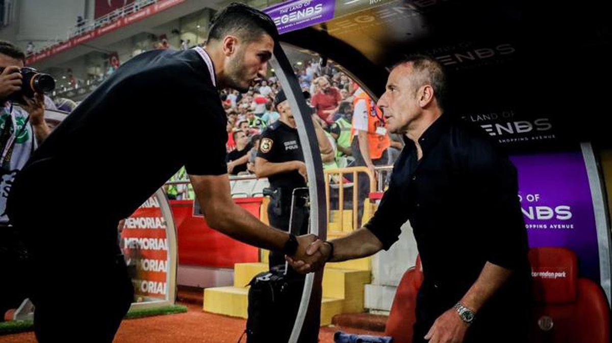 Nefes kesen Antalyaspor-Trabzonspor mücadelesi bir çok ilke sahne oldu