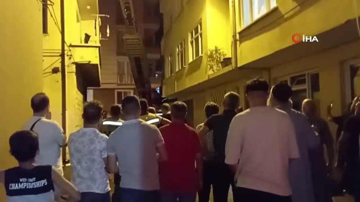 Rize\'de elektrik panosunda çıkan yangın nedeniyle apartman tahliye edildi