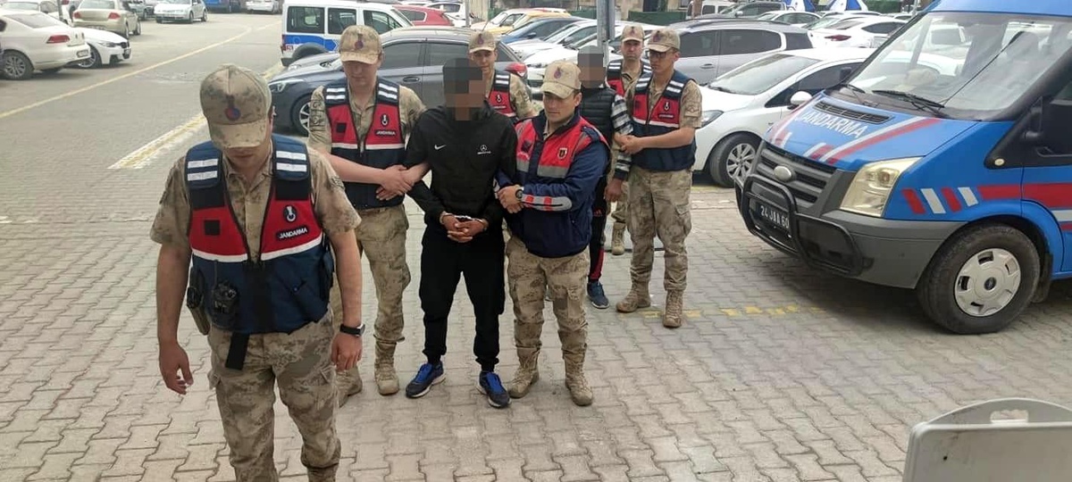 Erzincan\'da jandarma sorumluluk alanında 2022 yılının ilk 7 ayında 480 asayiş, 5 terör, 28 kaçakçılık suçları olmak üzere toplam 513 aranan şahıs...