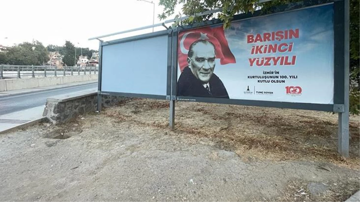 İYİ Partili Dervişoğlu\'ndan Tunç Soyer tarafından astırılan "Cumhuriyetin İkinci Yüzyılı" afişlerine tepki: Kaldırılmasını talep ediyorum