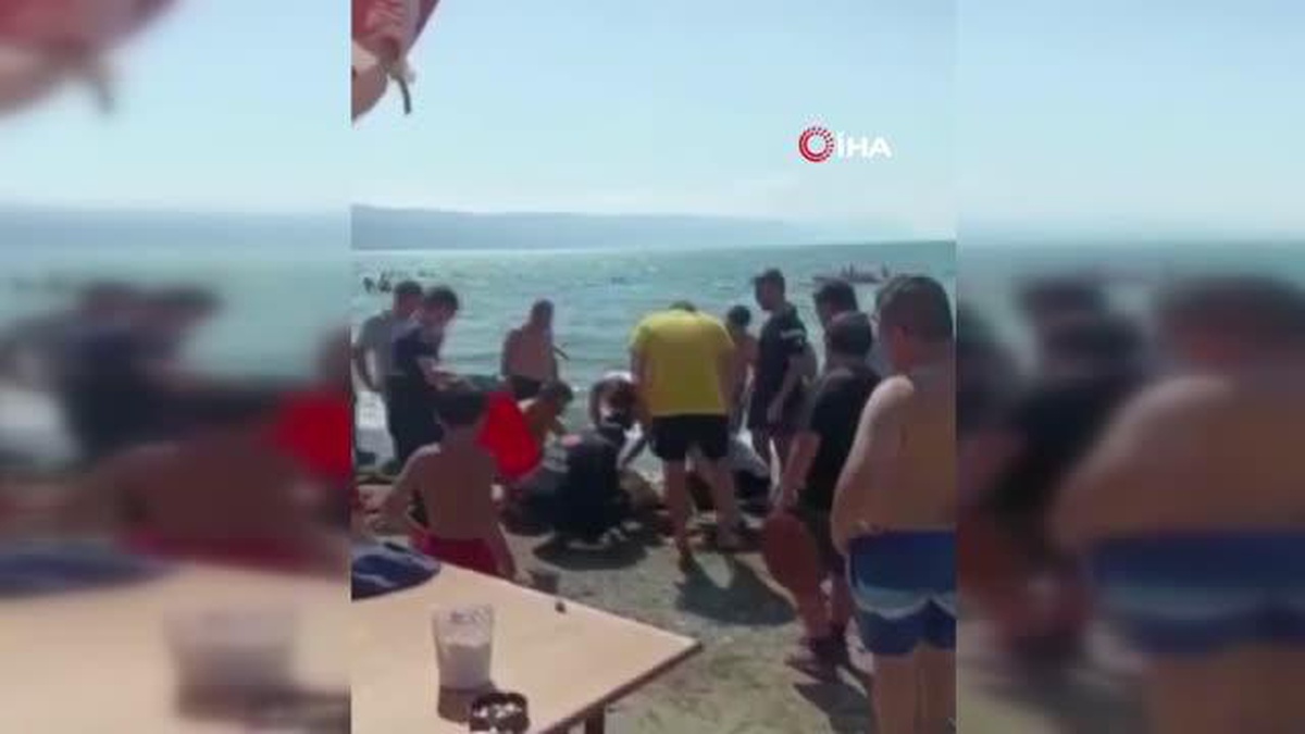 İznik\'de boğulmak üzere olan 13 yaşındaki çocuğu cankurtaran kurtardı