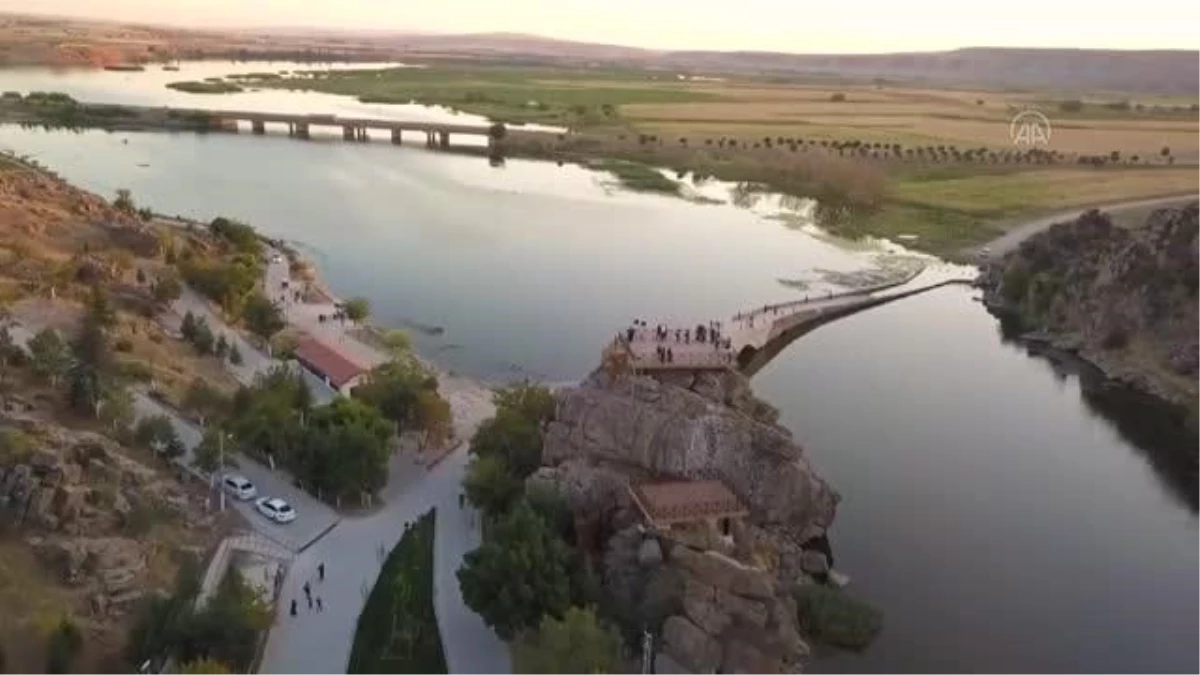 Mimar Sinan\'ın onardığı Selçuklu mirası köprü yıllara meydan okuyor