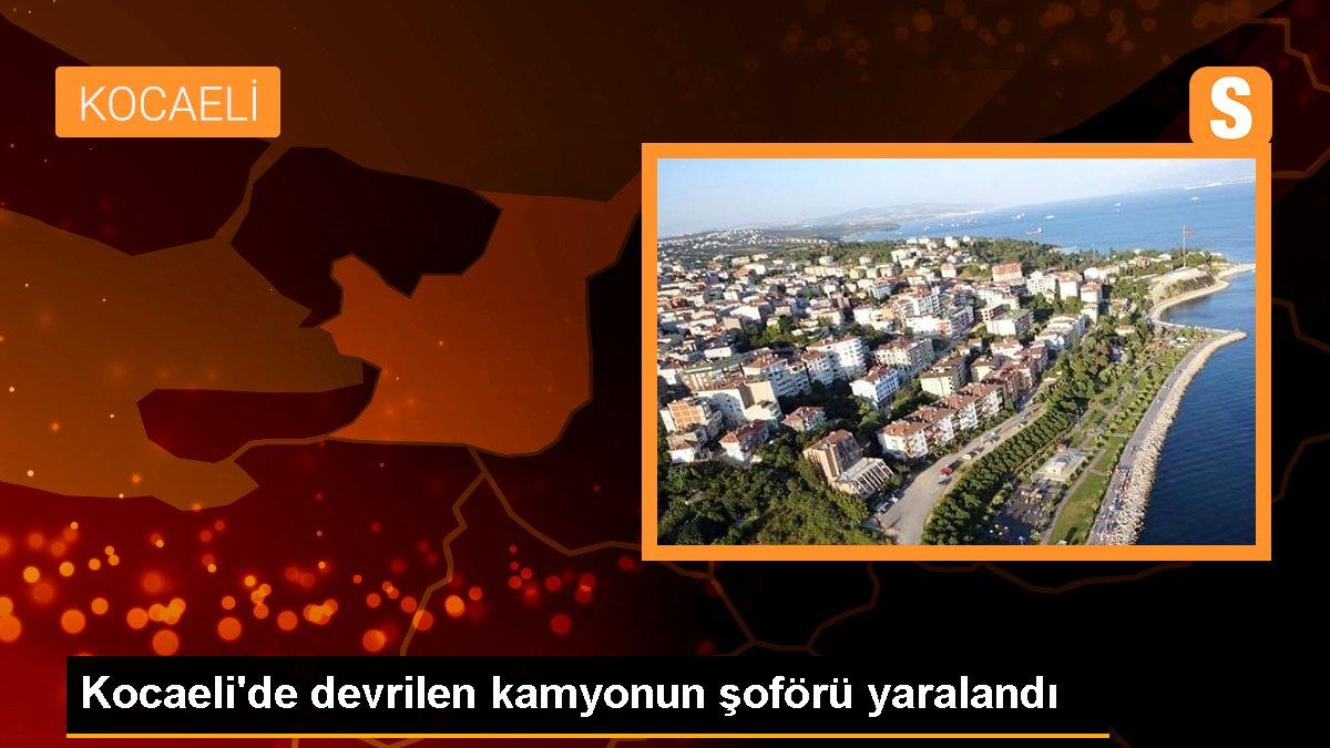 Kocaeli\'de devrilen kamyonun şoförü yaralandı