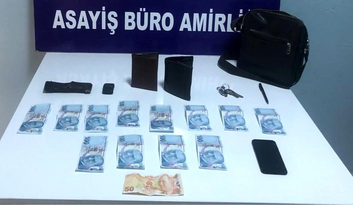 Korona olduklarını söyleyip sahte paralarla kuryeleri dolandırmışlar