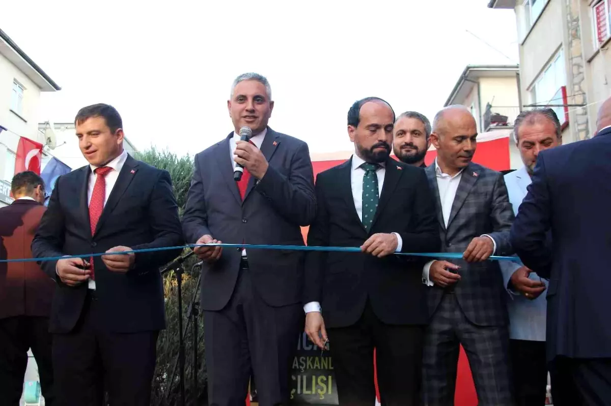 Ocak Partisi\'nden Sincan\'da mehteranlı açılış