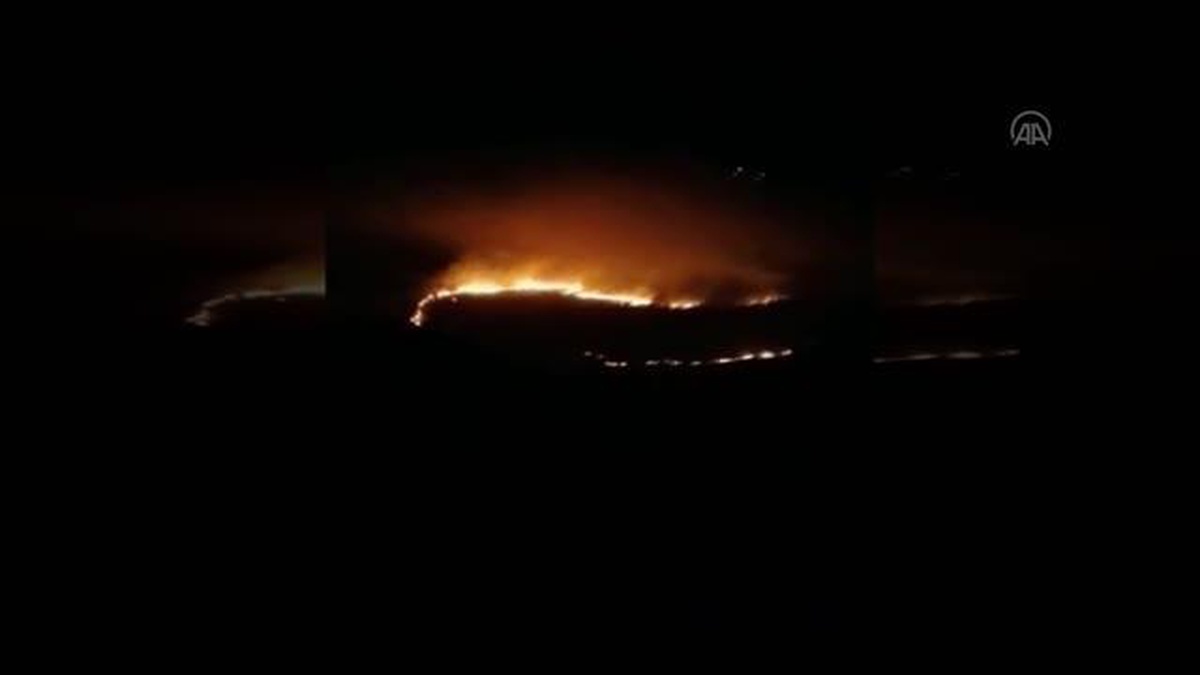 Pençe-Kilit Operasyonu bölgesinde terör örgütü PKK/YPG yangın çıkardı