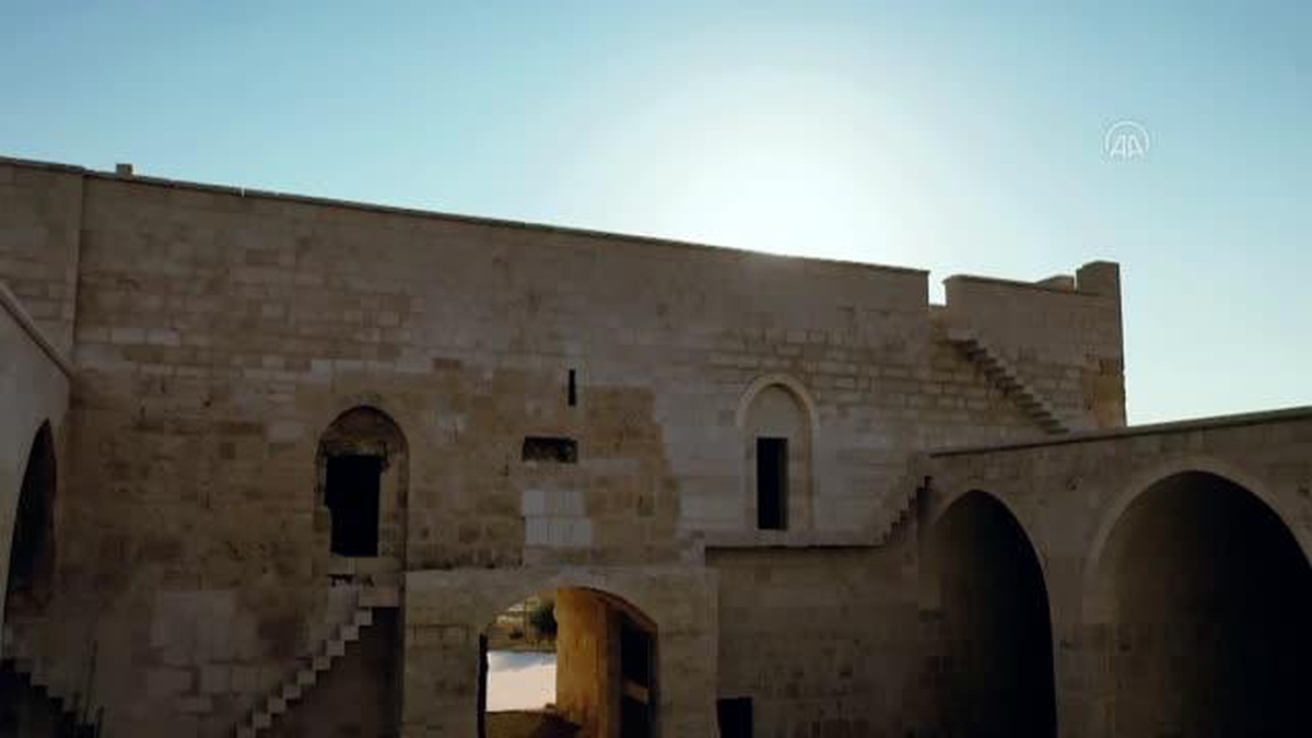 Konya\'da restore edilen obruk gölü manzaralı 800 yıllık han ziyarete açılıyor