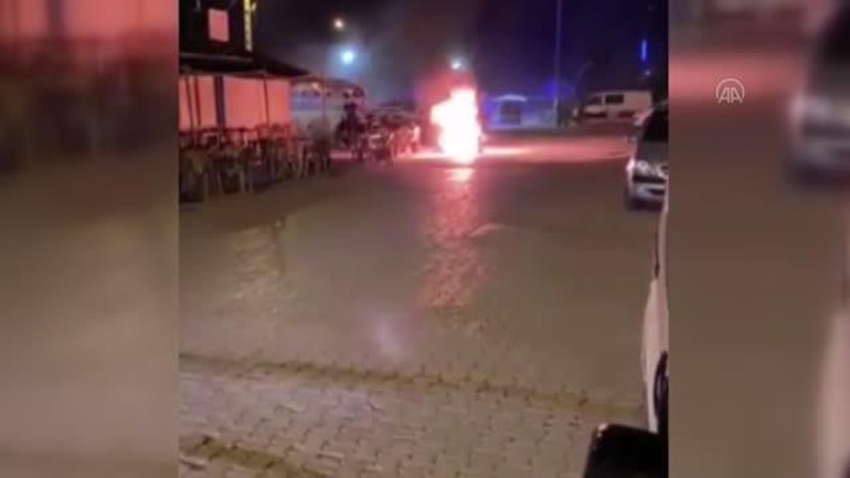 Konya\'da seyir halindeki motosiklet yandı