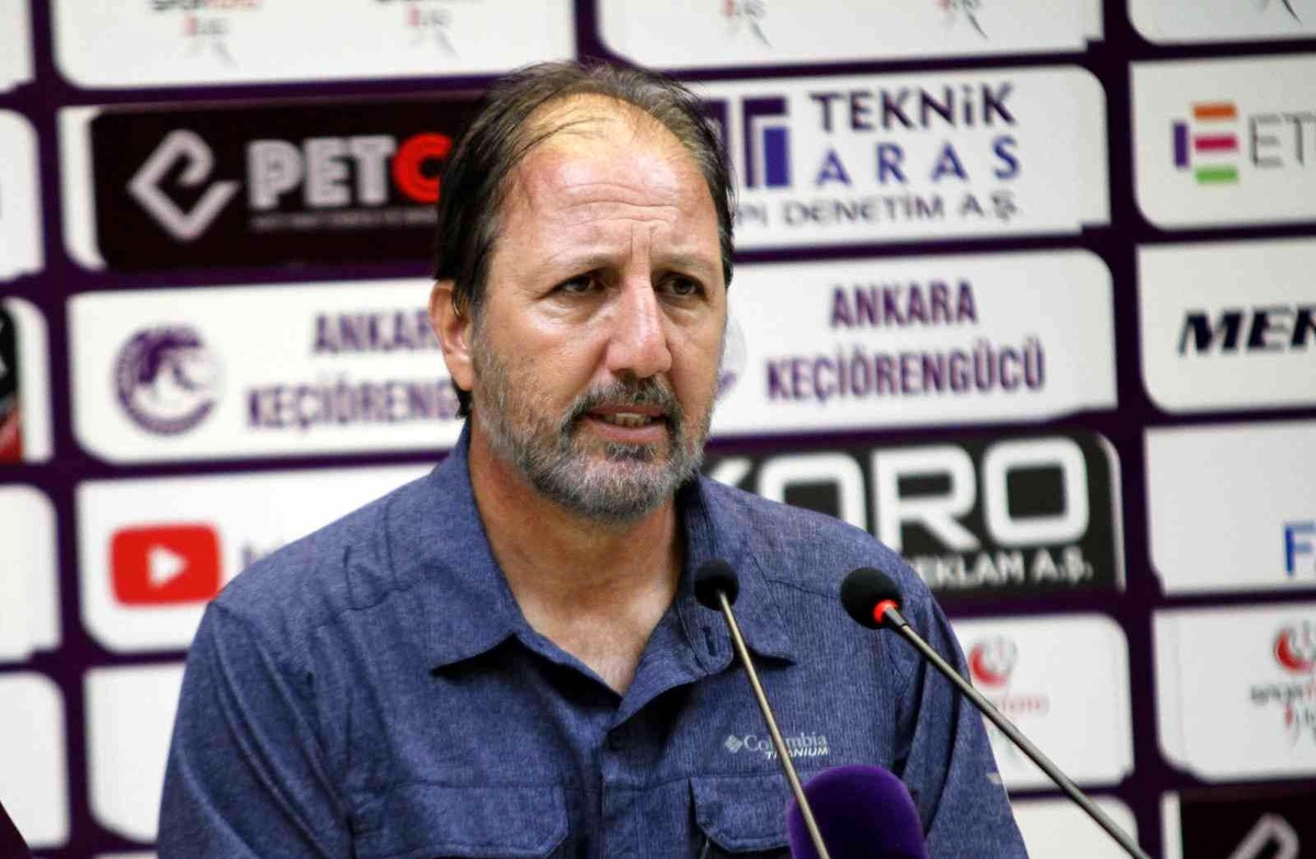 Taner Taşkın: "Oyuncularım ilk yarı afyon yutmuş gibilerdi"