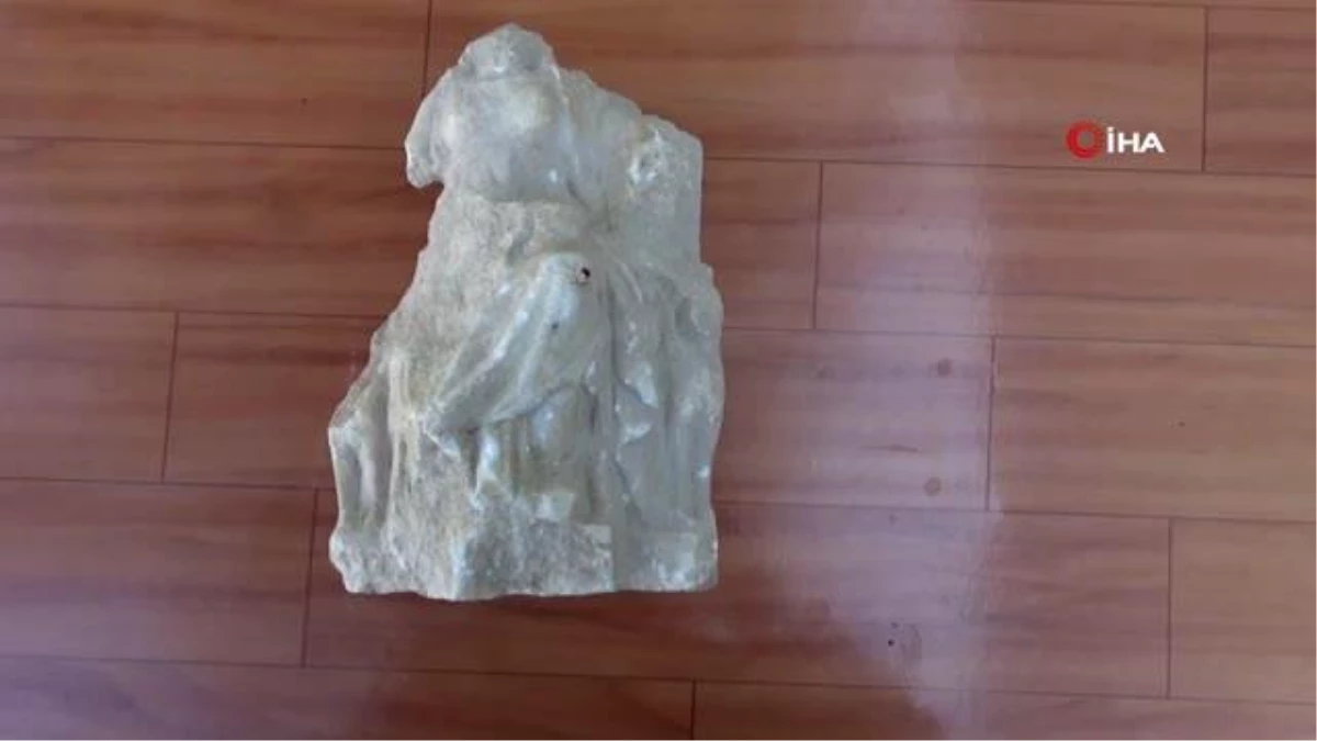 Antandors Antik Kentinde 2 bin 350 yıllık Kibele heykeli bulundu