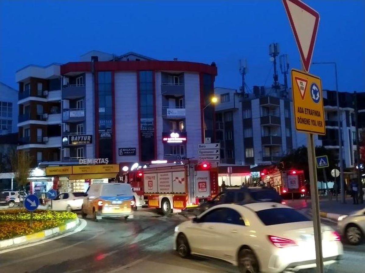 Balıkesir\'de kebapçıda korkutan yangın