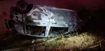 Burdur'da devrilen otomobil alev aldı, 1 kişi öldü, 1 kişi yaralandı