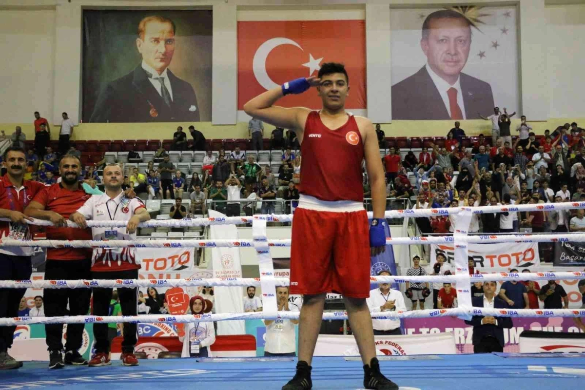 Büyükşehir\'in boksörü Demirceylan Avrupa Şampiyonu oldu