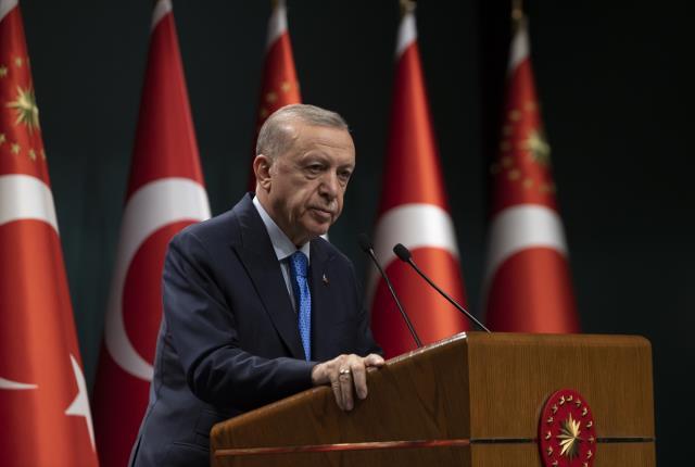 Cumhurbaşkanı Erdoğan, Kabine Toplantısı'ndan sonra açıklamalar yapıyor Cumhurbaşkanı Erdoğan, Kabine Toplantısı'ndan sonra açıklamalar yapıyor