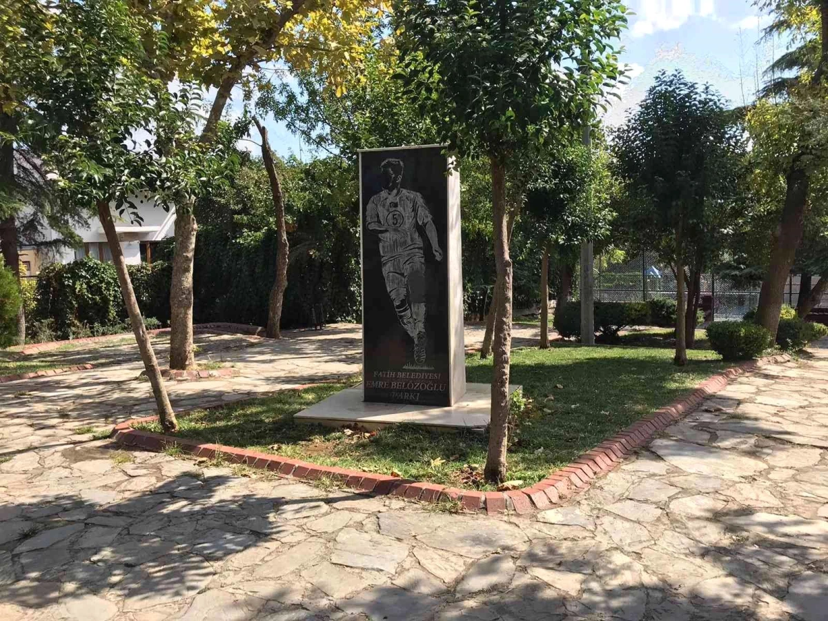 Fatih\'teki Emre Belözoğlu parkı yenilendi