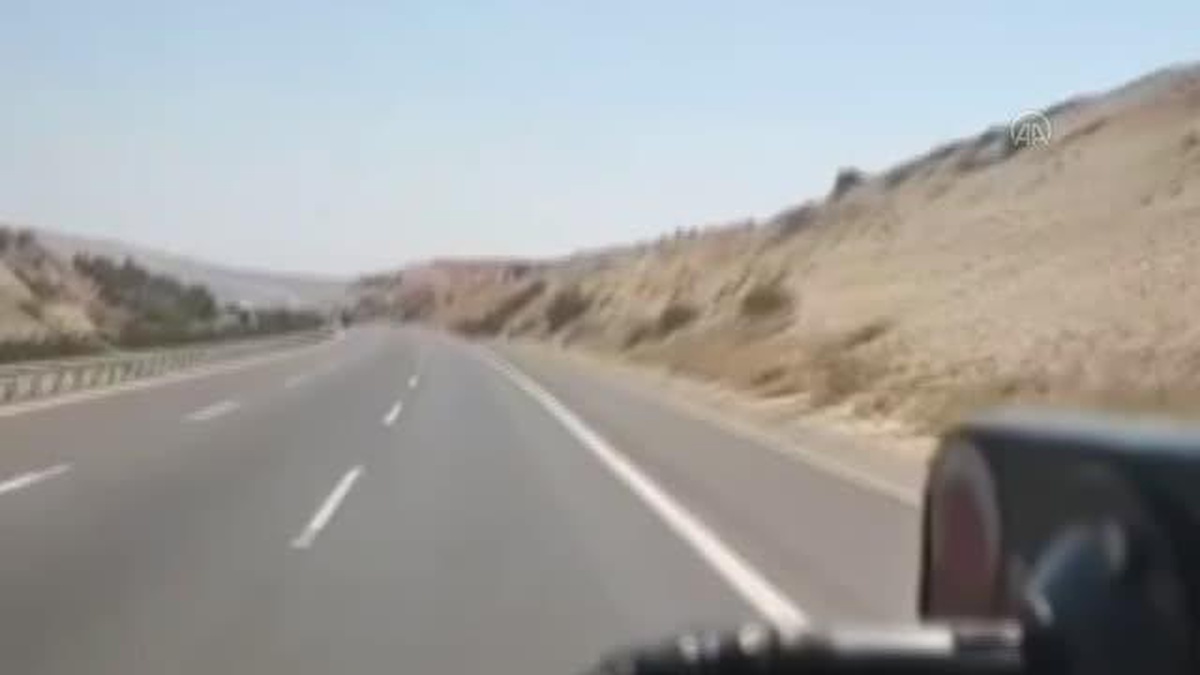 Vali Davut Gül, Gaziantep\'teki kazada otobüsün devrilmesinden önceki durumu gösteren görüntü paylaştı