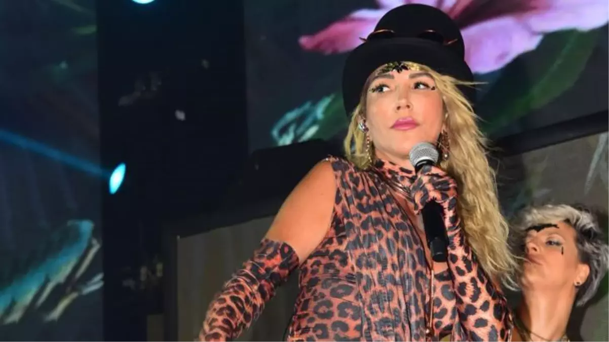 Meslektaşlarına meydan okuyan Hande Yener\'den iddialı sözler: Bana ancak kıyafette rakip olabilirler