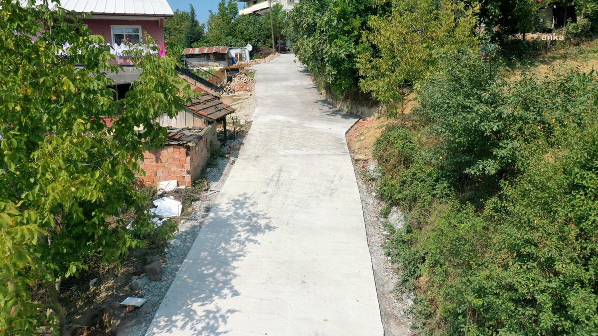 İzmit Belediyesi ile Çayırköylüler Konforlu Yollarına Kavuştu