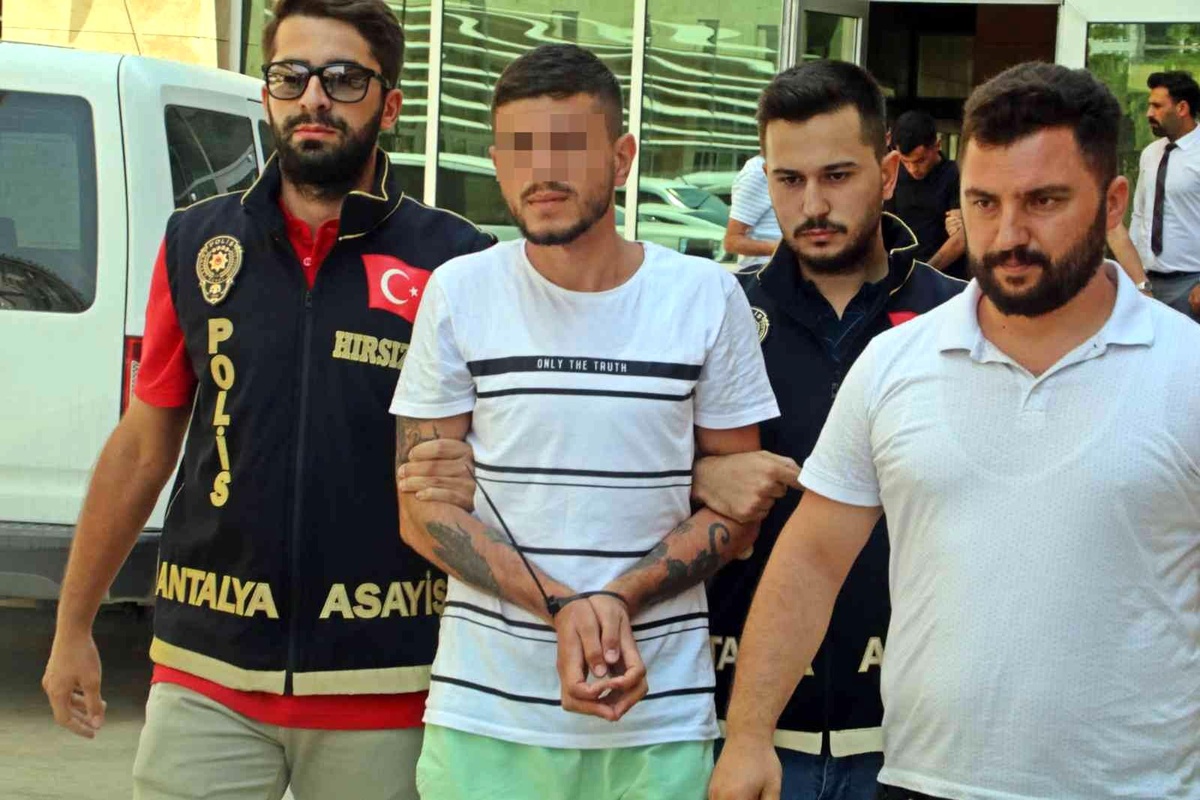 \'Kuşçu kafesten çıktı\' mesajını yayıp 4 milyonluk vurgun yaptı