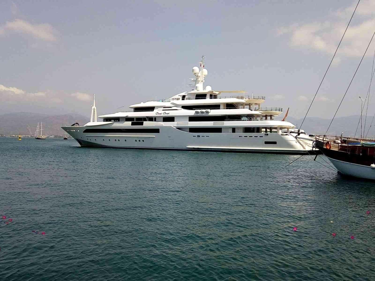 Lübnanlı iş adamı Mikati ve Mega Yatı Fethiye\'de